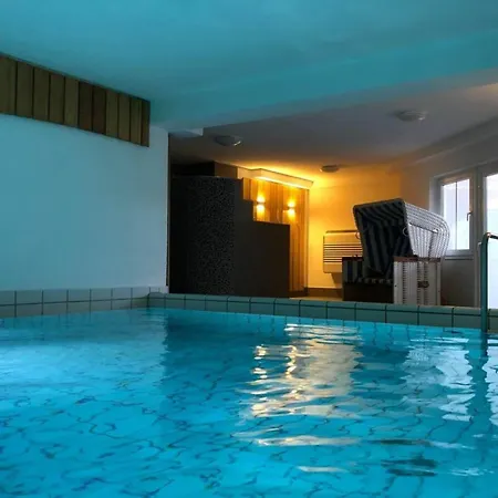 Apartment At The Marina, 21 Groemitz
